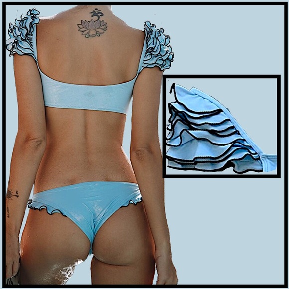 Layered Ruffled Shoulders Light Blue Bikini NWT - Picture 4 of 13